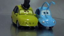 Cars Movie Moments Flik and PT Flea Bugs Life Cars 1:55 scale and Toy Turntable