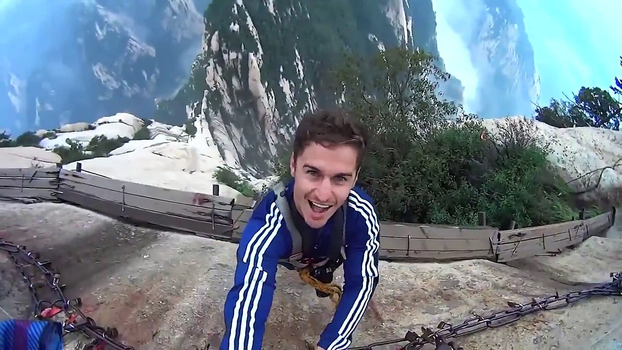 TOP THREE DON’T LOOK DOWN - EXTREME HEIGHTS - PEOPLE ARE AWESOME