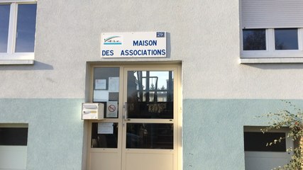 Au Secours populaire, on vend des jouets