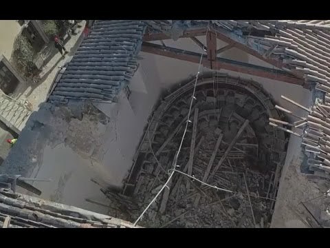 Norcia (PG) - Terremoto, sorvolo su Chiesa di San Francesco (19.12.16)
