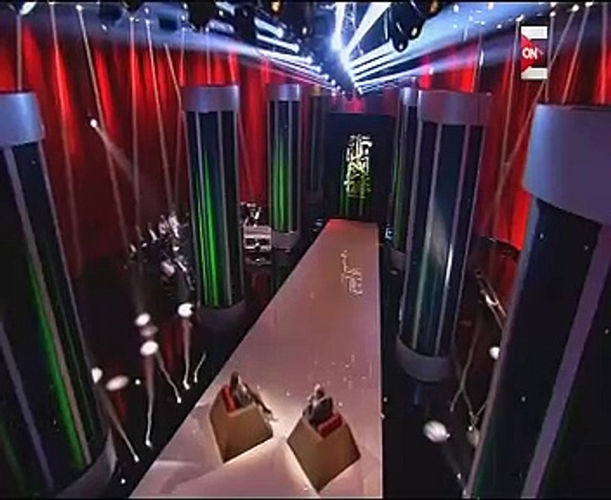 إليسا لـ"عمرو أديب": "عايشة حالة حب وقلبى بيدق.. وعندى حبيب جميل"