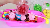 Learn Colors Peppa Pig Baby Doll Bath Time Playing With Colors M&Ms Candy Peppa Pig Family