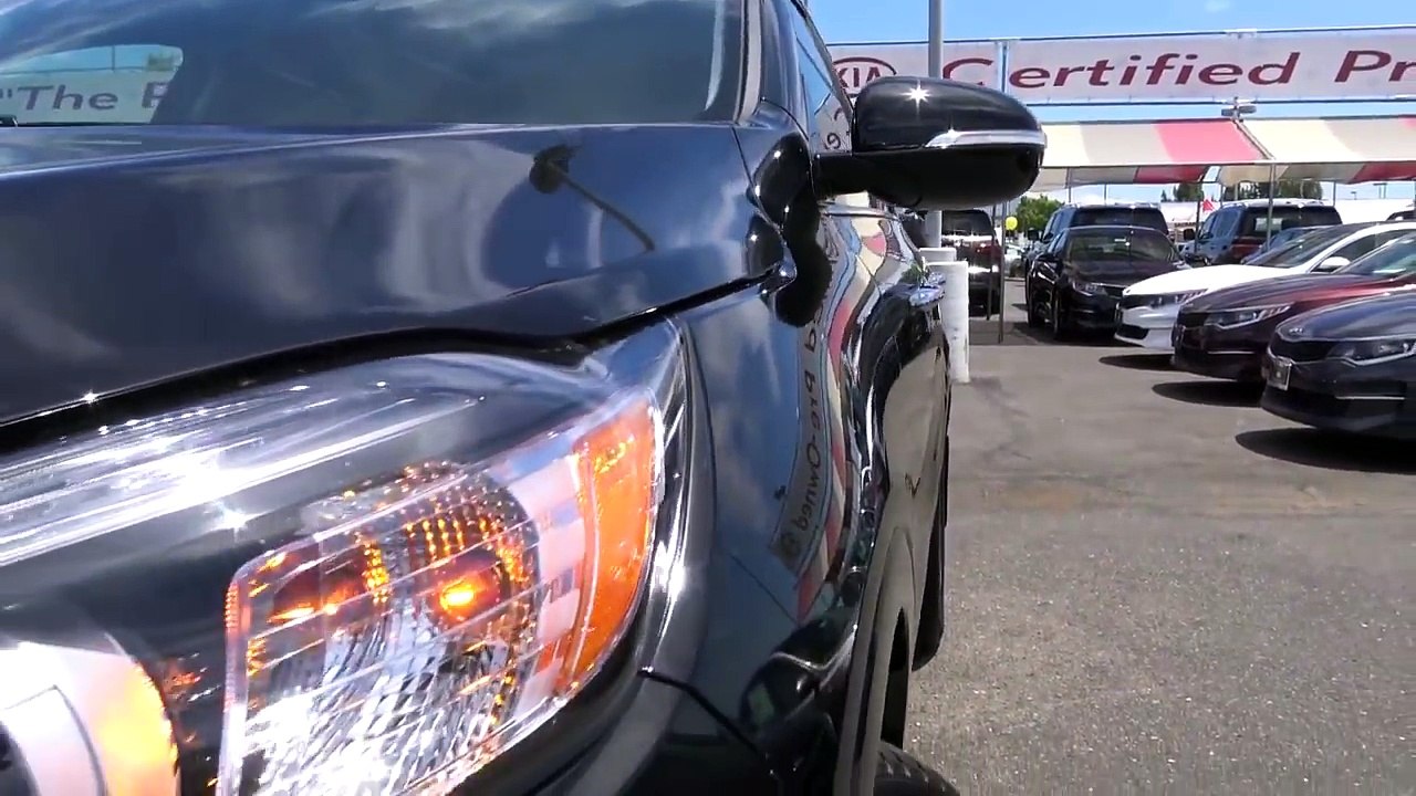 2017 Kia Sorento SX 3.3 L V6 Walkaround