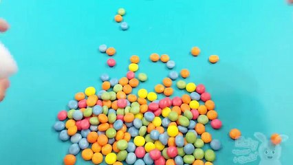 Learn Colours with Bubble Gum Candy Rainbow and Surprise Eggs! Fun & Educational Game for Babies