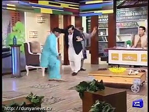 Hilarious Yousaf Raza Gillani Talks about Asif Zardari's Return - Zardari Saab Wapis Bilawal ko College Dakhal Nahi Kar