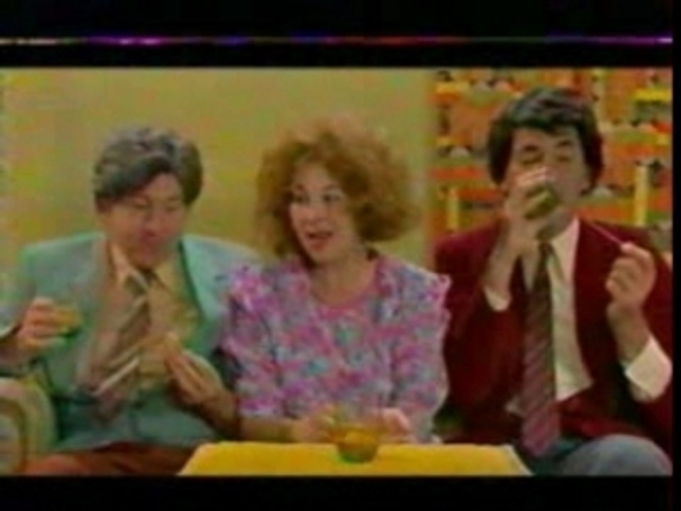 Les Deschiens - Qui Va M'aimer