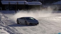 Lamborghini Huracán Doing Donuts and Drifting in the Snow!  02