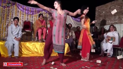 LAK PATLA MERA - LAILA DESI PUNJABI WEDDING MUJRA