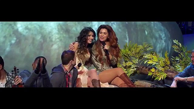 Paula Fernandes & Shania Twain - You're Still The One