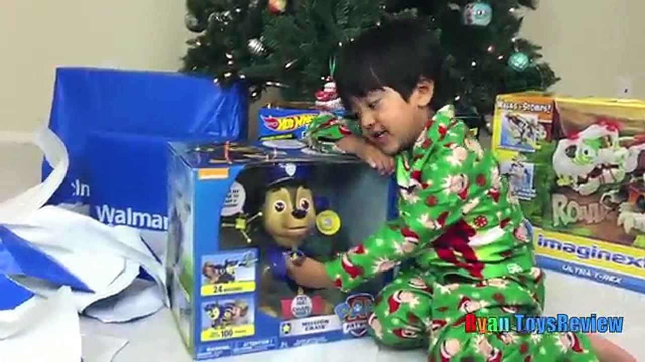 ryan toy review christmas