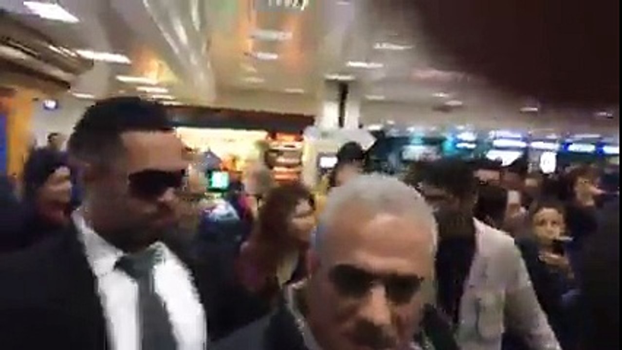 وصول جورج وسوف إلى مطار قرطاج