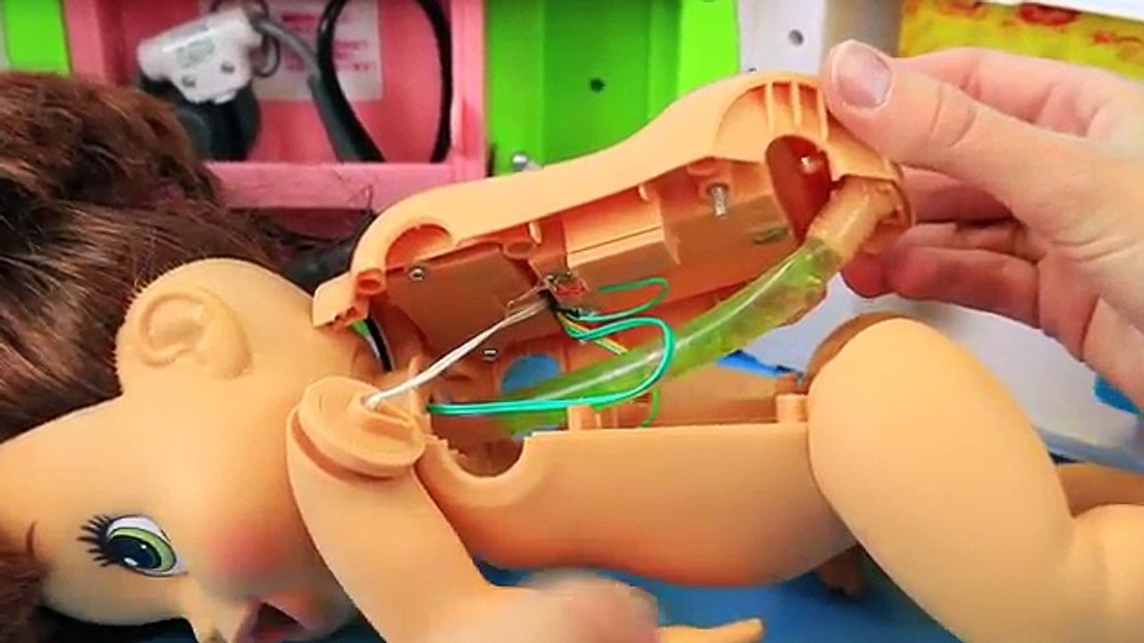 BROKEN BABY ALIVE DOLL!! Slime Challenge Breaks Baby Alive Lucy Pull Apart Inside to Fix Goo
