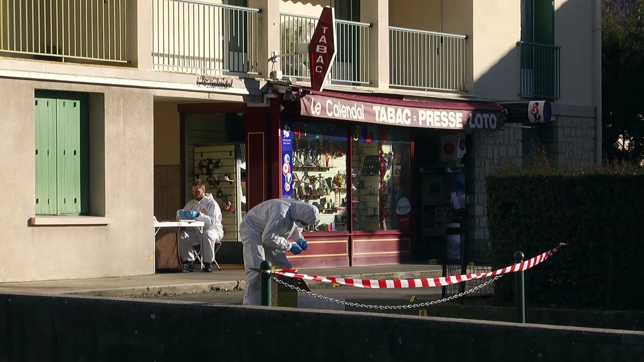 Sisteron : un bar-tabac braqué au couteau la veille de Noël, une victime à l'hôpital En savoir plus sur http://www.dici.