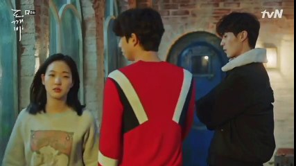 《鬼怪》第8集 金信大叔生氣會打雷喔(看更多內容請至 123kdrama.blogspot.tw  )