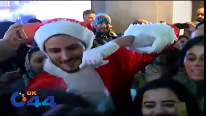 Team of Film Balu Mahi presence in Oxford street created happiness among fans