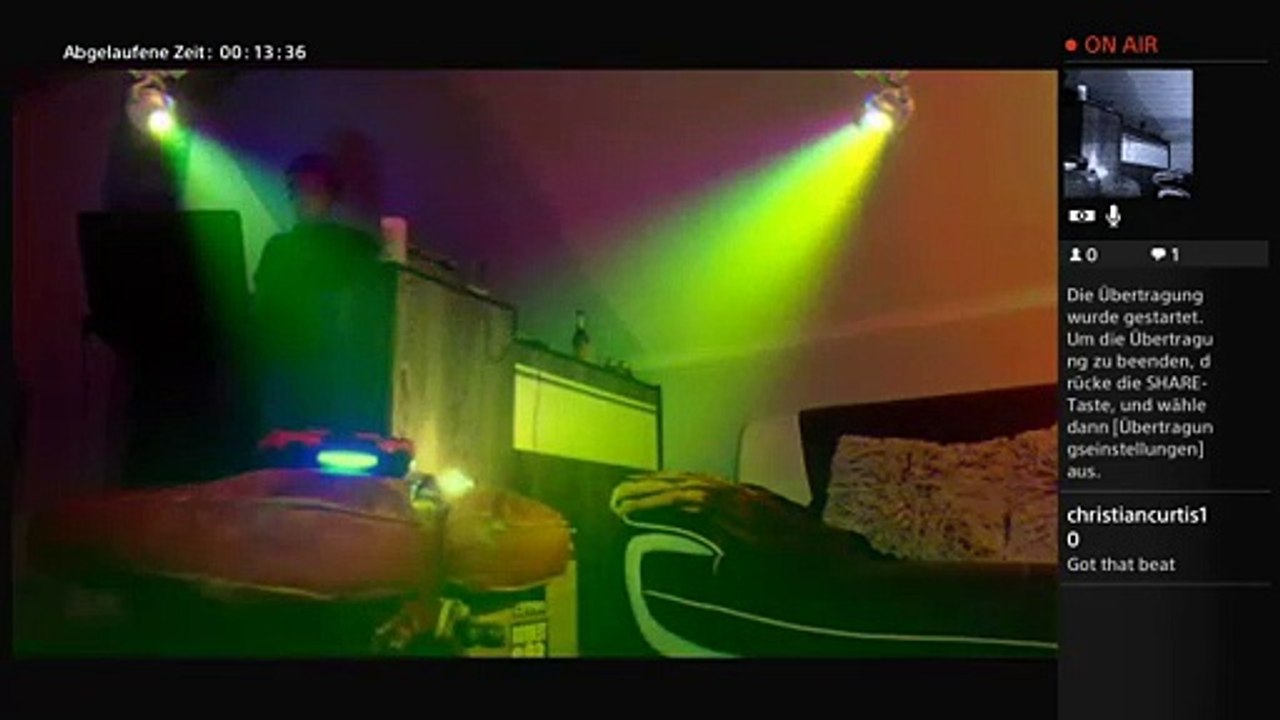Live (8)