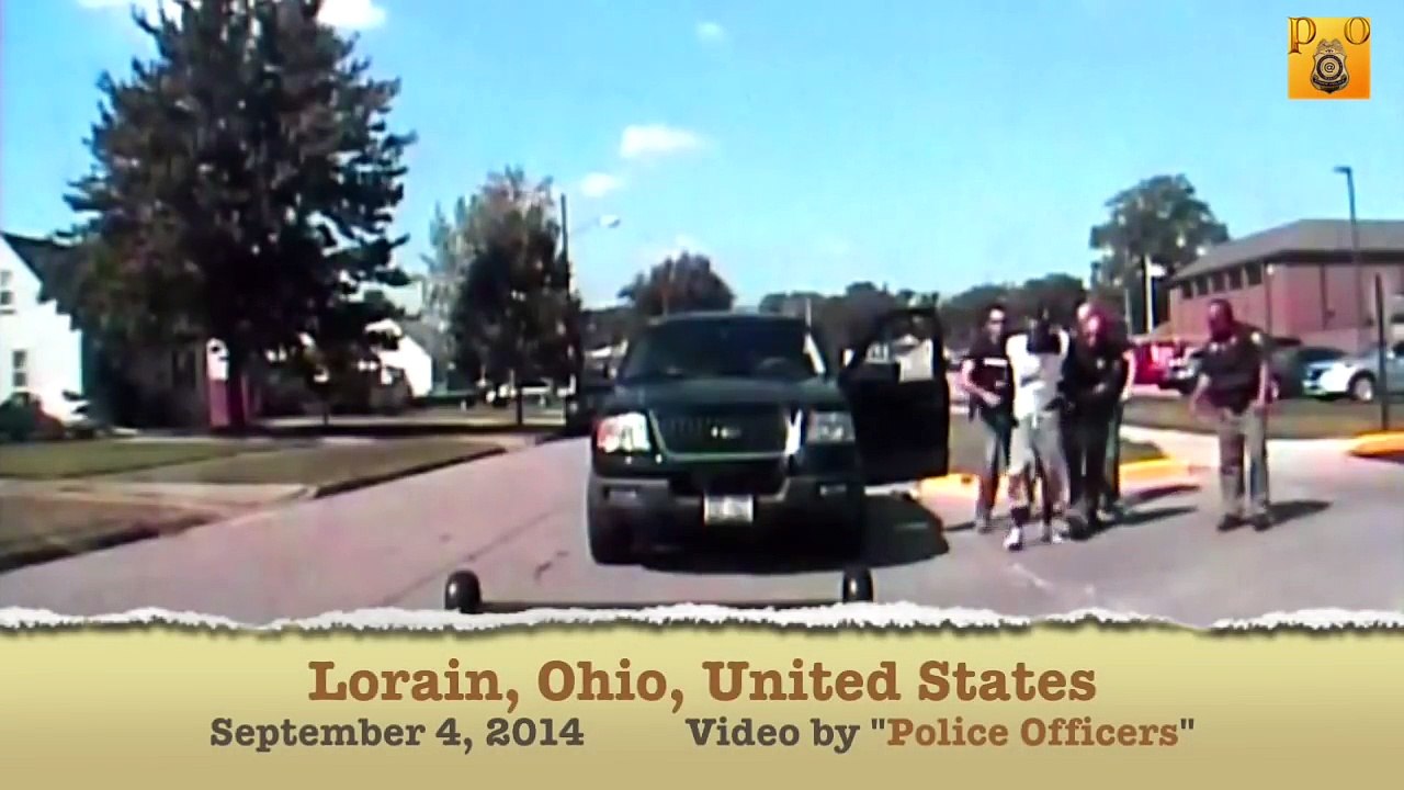 Police chase Dashcam video shows violent arrest, Ohio