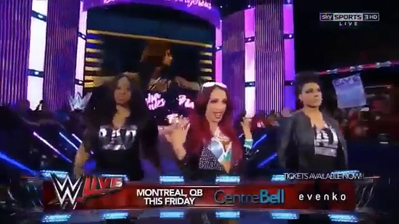 Paigew Becky Lynch vs Sasha Banks|WOMEN ACTION CLUB|