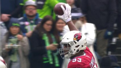 Calais Campbell recovers Seahawks muffed fumble