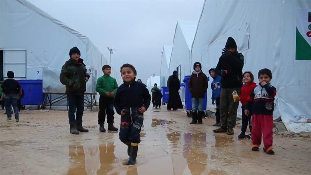 عائلات نازحة من أحياء حلب الشرقية تعيش أوضاعا صعبة