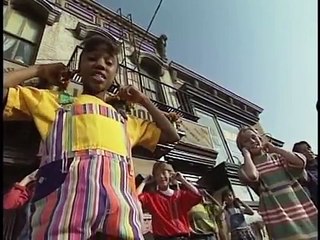Head, Shoulders Knees and Toes from Kidsongs: Boppin with the Biggles | Top Songs For Kids