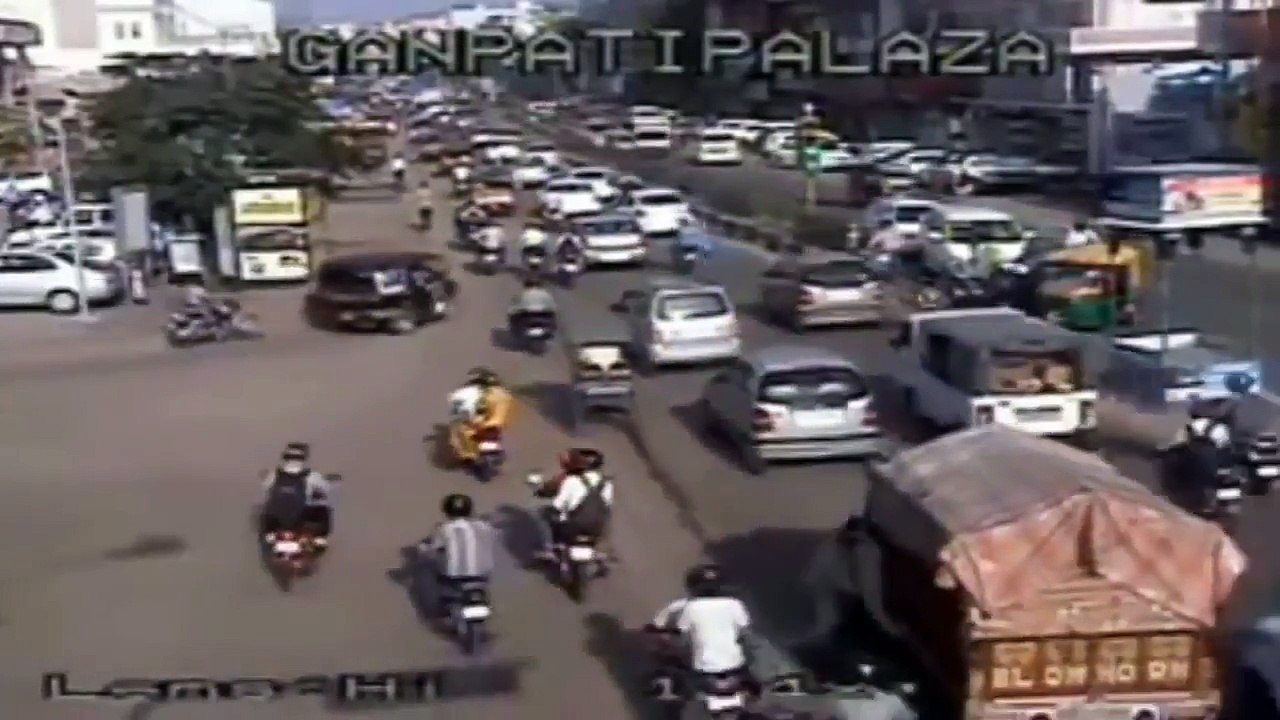 Live Dangerous Accidents Caught CCTV Camera in INDIA