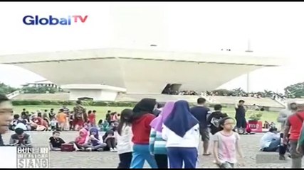 Kawasan Wisata Monas Ramai Dikunjungi Wisatawan