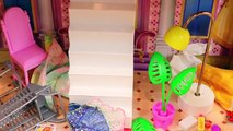 Wooden Dollhouse Ice Princess Palace Barbie Flip This House Doll Parody with Frozen Dolls & Spidey