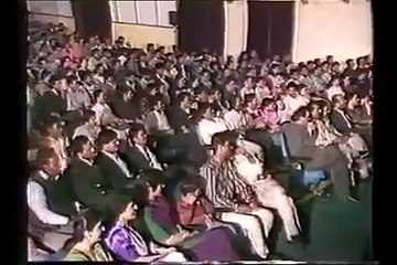 Look How Anita Is Flirting With Imran Khan In Late Moin Akhtar Show