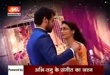 ABHI KA ROMANTIC DANCE Kumkum Bhagya 25th December 2016 News
