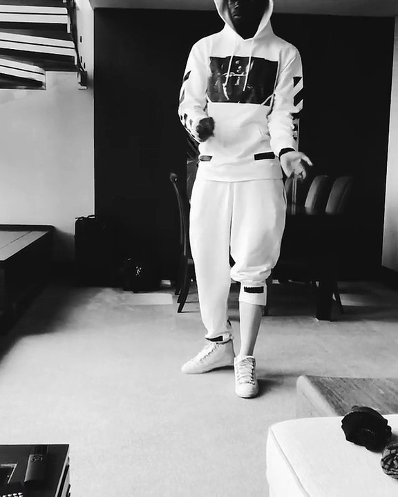 Paul Pogba en mode Break-Dance !