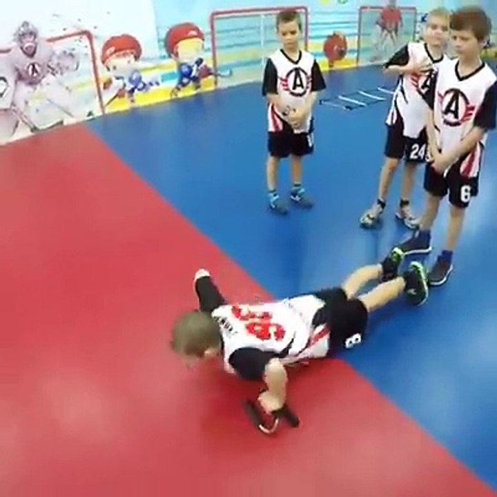 This is how 8 year old Russian kids... - Minor Hockey Parents