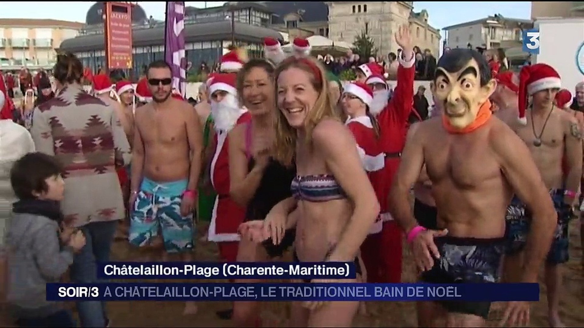 Charente-Maritime : le traditionnel bain de Noël à Chatelaillon-Plage -  Vidéo Dailymotion