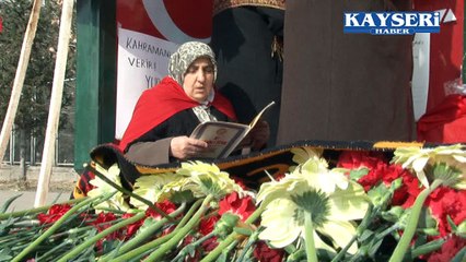 ŞEHİTLER UNUTULMADI VATANDAŞLAR OLAY YERİNDE KURAN OKUDU
