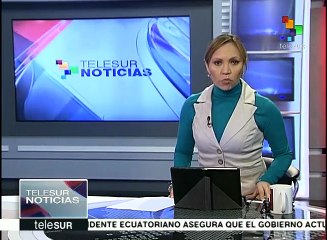 Moscovitas ofrendan flores a víctimas del accidente aéreo