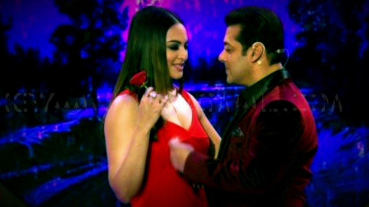 Bigg Boss 10 25th December 2016 Christmas Special