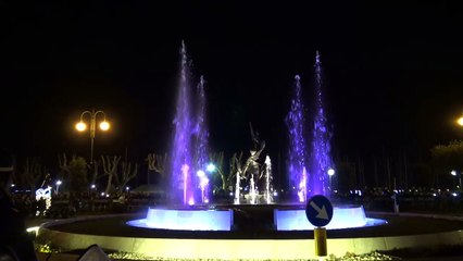 L'incanto della Fontana di S. Francesco, in Piazza della Libertà