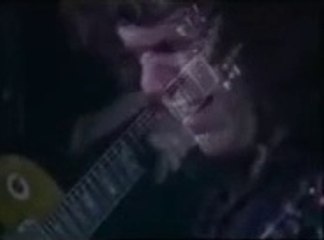 One of the greatest guitarists ever.