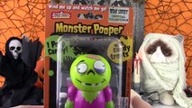 Wacky SKELETON Wednesday! Halloween Candy Pooping Monster! Blind Bags! Ugglys!