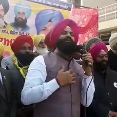 ਪੰਜਾਬ ਦੀ ਹੋ ਰਹੀ ਲੁੱਟ ਖਸੁੱਟ ਲਈ ਕੈਪਟਨ ਤੇ ਬਾਦਲ ਜੁਮੇਵਾਰ  ਸਿਮਰਜੀਤ ਬੈਂਸ