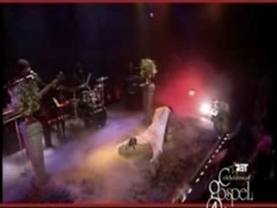 Usher - Nice And Slow (Live @t Bet Gospel)