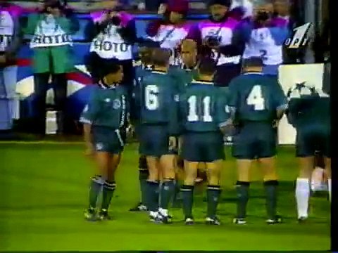 01.11.1995 - 1995-1996 UEFA Champions League Group D Matchday 4 Grasshoppers Zürich 0-0 AFC Ajax