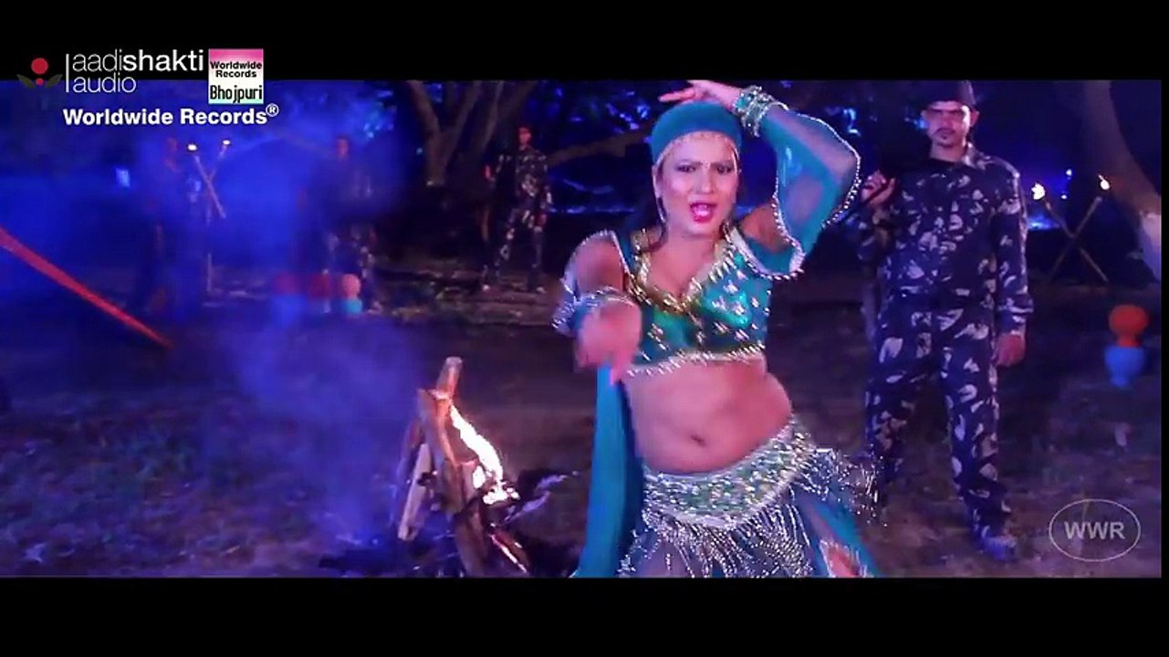 Haye Rabba E Pyar Kahe Hola  Kajal Raghwani, Rakesh Mishra  Hot Bhojpuri Song  Watch in HD
