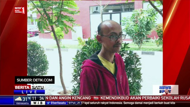 Keluarga Terduga Teroris Datangi RS Polri Kramat Jati
