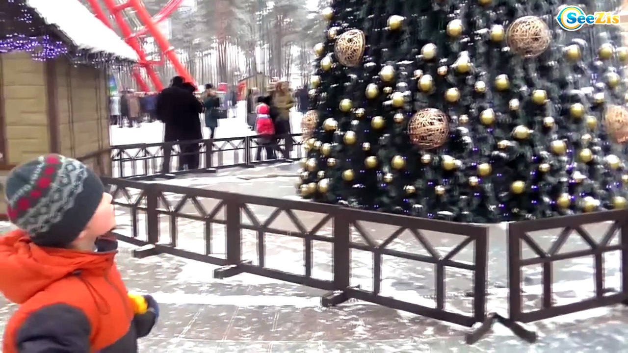 Transformer Toys. Video for children. Walk to t...