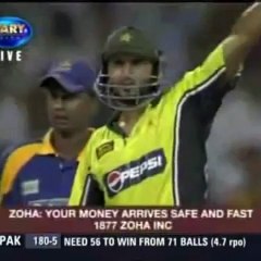 32 rans of  (1over)Shahid Afridi《4,4,6,6,6,6》 Pakistani Star