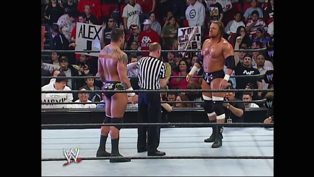 Triple H vs. Randy Orton – WWE World Heavyweight Title Match - Royal Rumble 2005