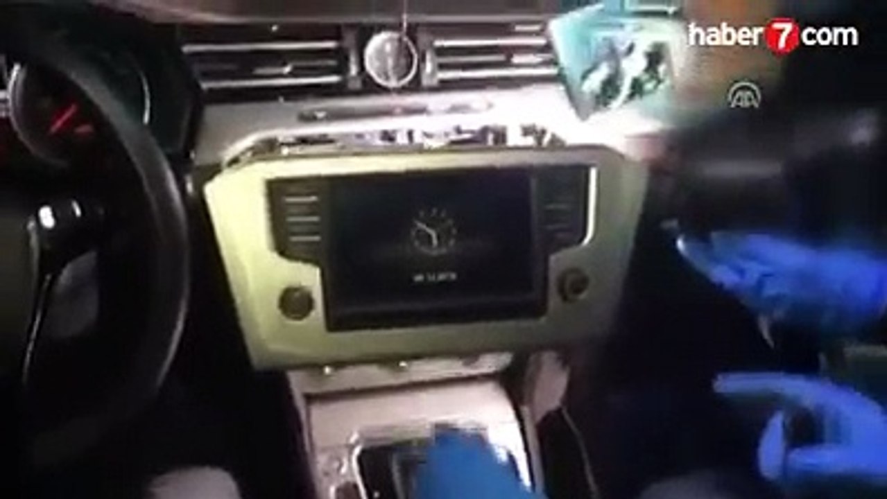 Araçtaki gizli bölme polisi bile şaşırttı