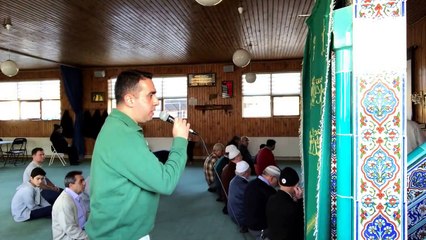 Metin Demirtas. Medine usulu ikindi namaz kamedi. Danimarka Farum Camii. 23.12 - 2016. Harameyn usulü kamet. Iqamah al salah madinah. Iqamah al salah Makkah. Iqamah sheikh Essam Bukhari. iqamah Sheikh Ali Mullah. Iqamah Sheikh Sureyhi. Kamet. iqamah.