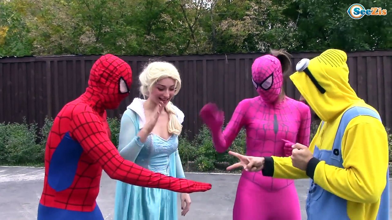 Frozen Elsa Turns Into a Frog! w/ Spiderman, Joker, Hulk & Maleficent in Real Life